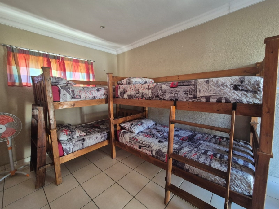 5 Bedroom Property for Sale in Oranjeville Free State